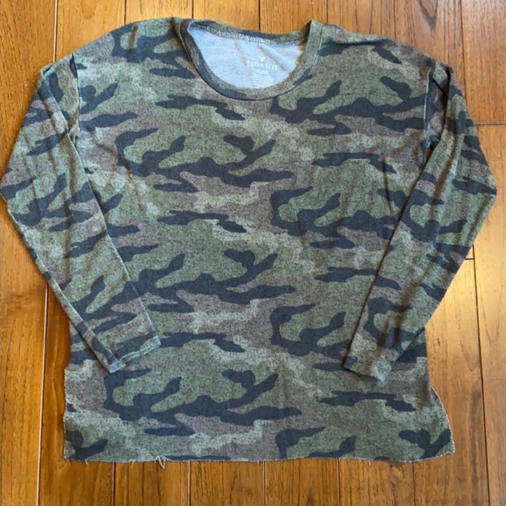 AE Outfitters Knit Camo Top